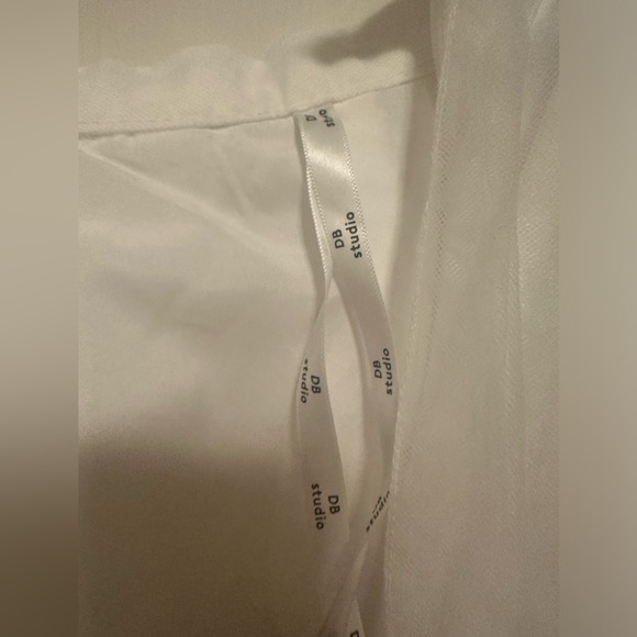 New without tags, size 4 white tulle skirt l - Picture 4 of 6